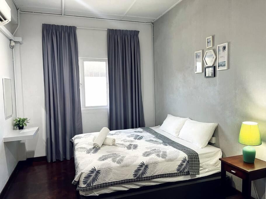 Bunk Puteh Homestay Kuala Terengganu Exterior photo